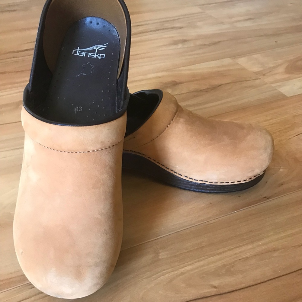 Mustard Dansko Clogs Size 43